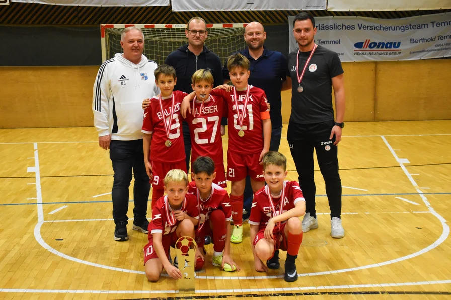 2. Platz: NK Aluminij Rot